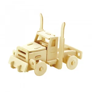 Фото для КОНСТРУКТОР ДЕРЕВЯННЫЙ "АМЕРИКАНСКИЙ ГРУЗОВИК" 20 ЭЛЕМЕНТОВ