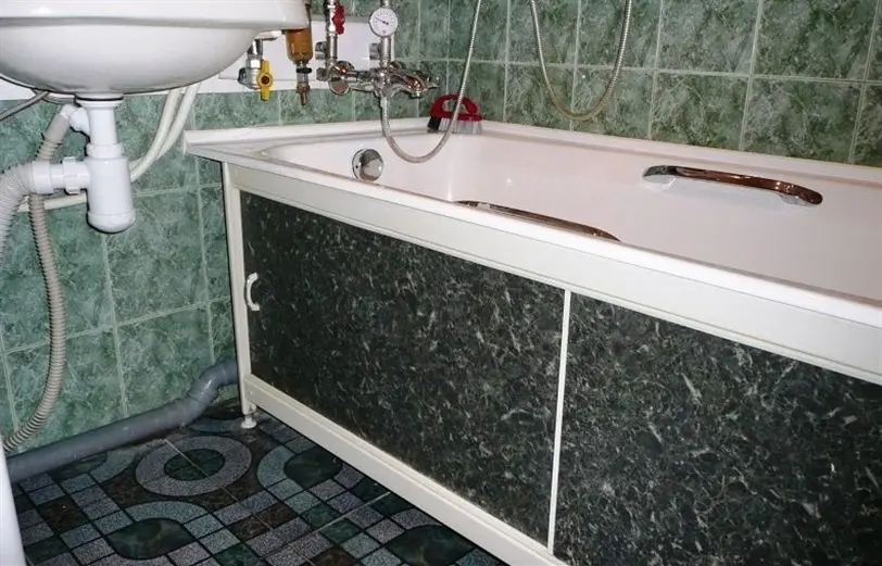 Установка экрана для ванны в по городу Благовещенск сантехнические работы экран для ванны установка недорого сантехник