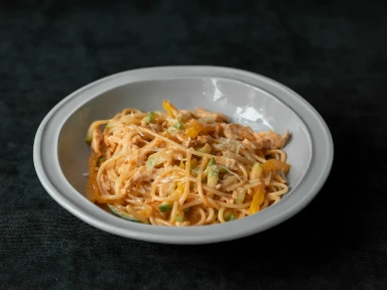 Фото для Спагетти с куриной грудкой 1/240
