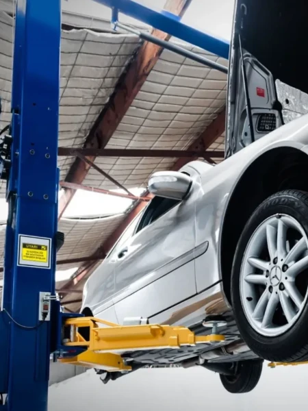 Фото для Диагностика автомобиля на подъемнике