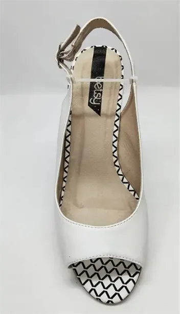 Элегантные белые женские туфли из натуральной кожи производство Россия