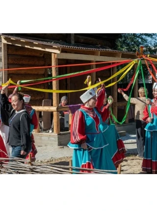 Изба русских забав