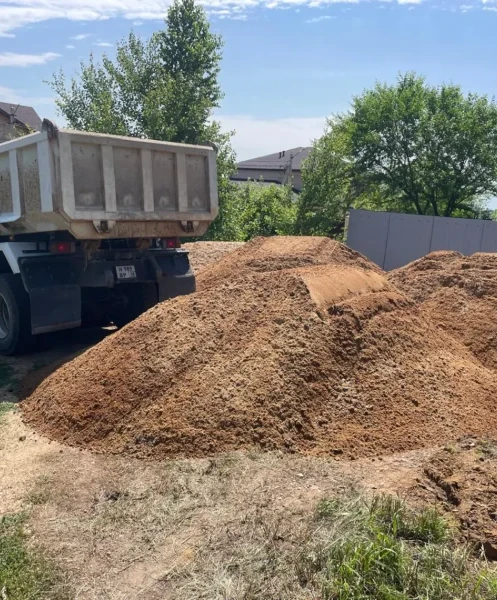 Отсыпка территорий песком, гравием. Выравнивание площадок