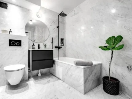 Фото для Облицовка стен ванной комнаты и туалета камнем