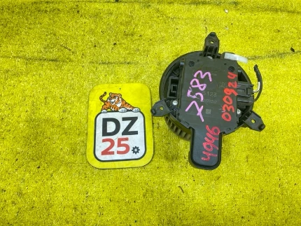 Фото для Мотор печки TOYOTA VOXY/NOAH/ESQUIRE/HARRIER/NX200/NX200T (б/у)