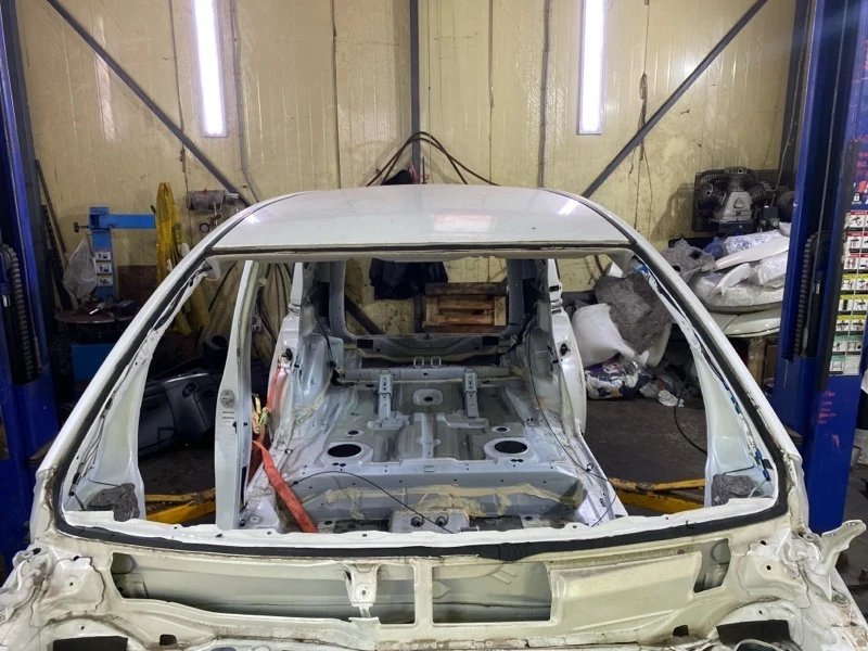 Фото для Крыша TOYOTA ISIS ZGM10 2ZRFAE 2012/Цвет 070 (б/у)
