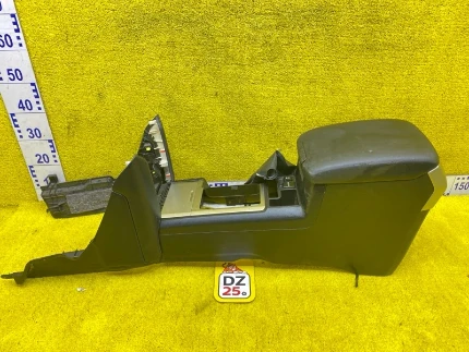Фото для Бардачок между сиденьями TOYOTA LAND CRUISER PRADO (б/у)