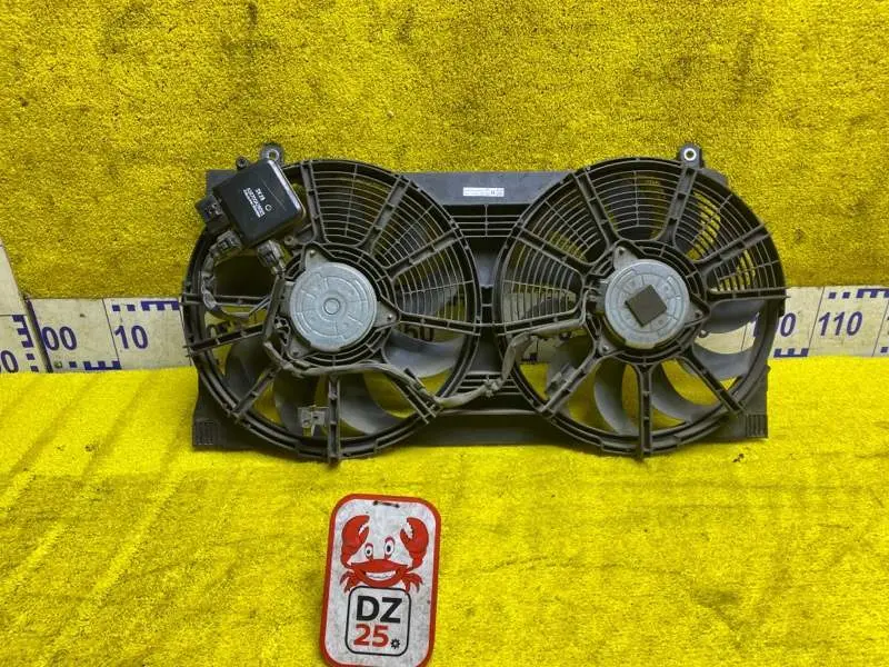 Вентилятор охлаждения радиатора Nissan Leaf AZE0/ZE1 EM57 2012/Цвет KAD перед.