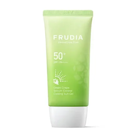 Фото для Солнцезащитный гель для жирной кожи Frudia Green Grape Sebum Control Cooling Sun Gel SPF50+/PA ++++