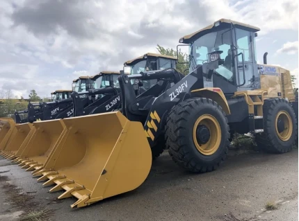 Фото для Фронтальный погрузчик XCMG ZL30FV